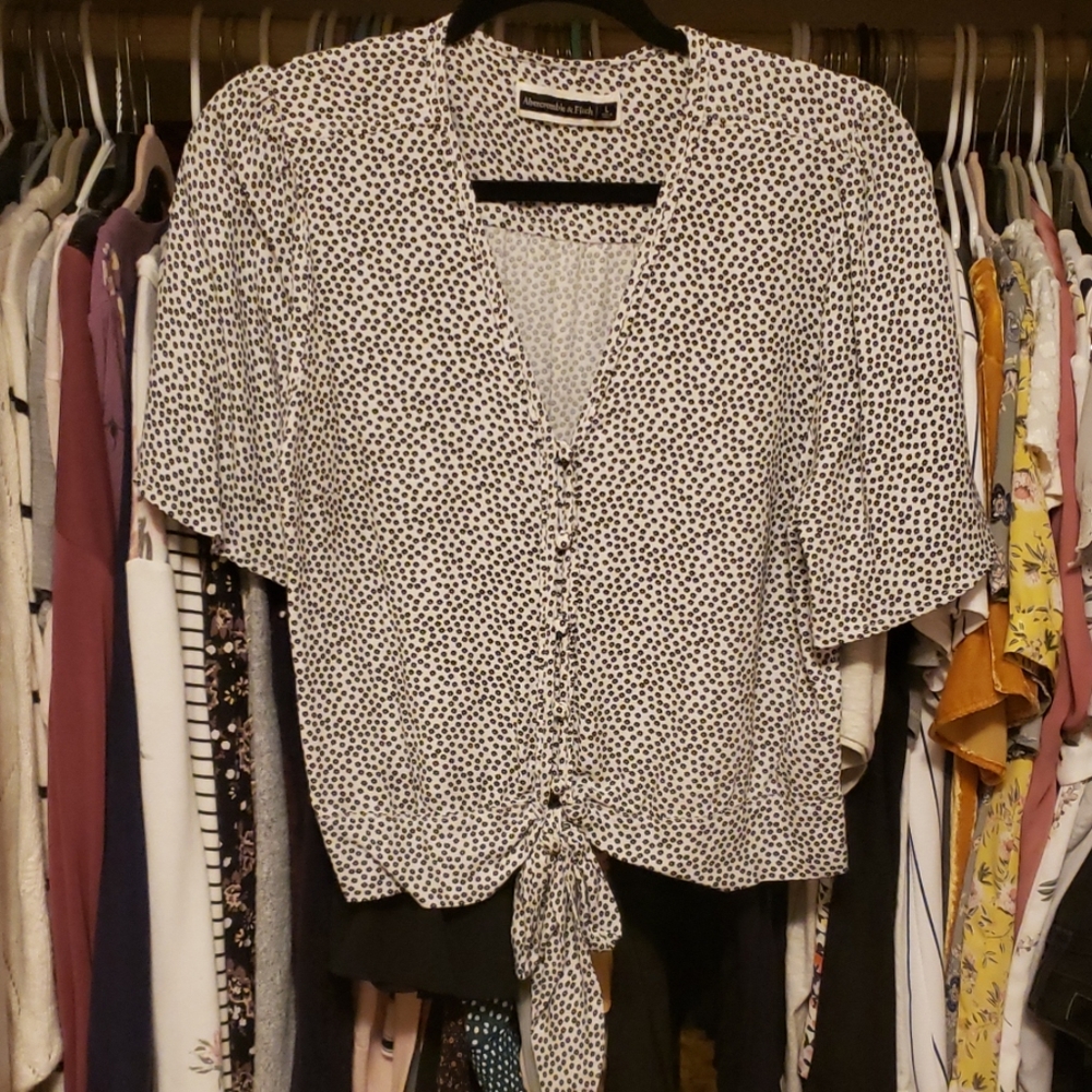 Abercrombie & Fitch top